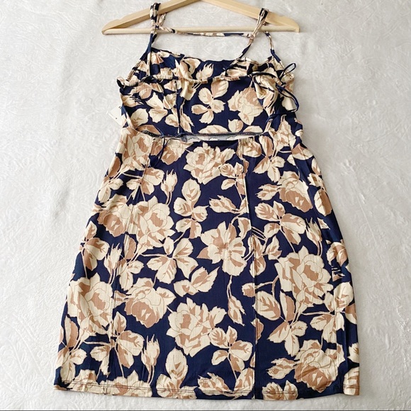 NWT Free People Floral Print Cut Out Back Bodycon Mini Dress - Picture 8 of 13